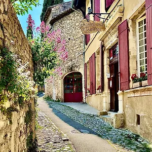 relais-du-silence-hostellerie-le-beffroi.fr-provencehotel.com/